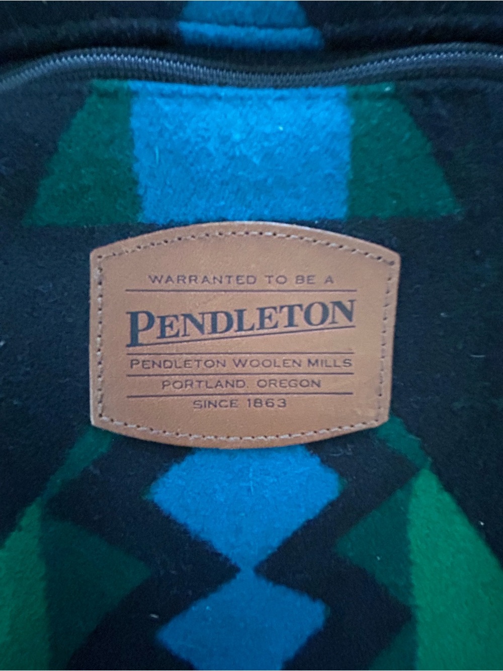 VINTAGE! Pendleton Backpack NWOT - Picture 2 of 9